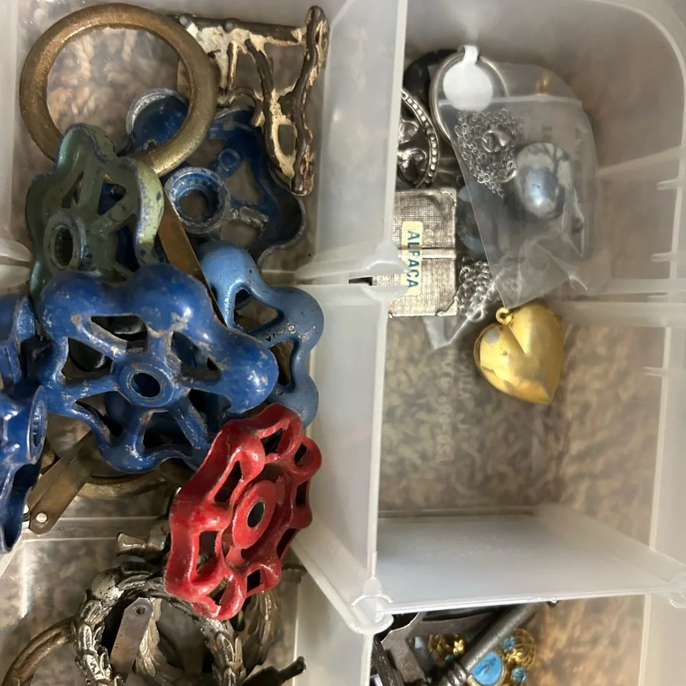 HUGE LOT vintage keys brooches watch parts belt buckles for crafts art jewelry